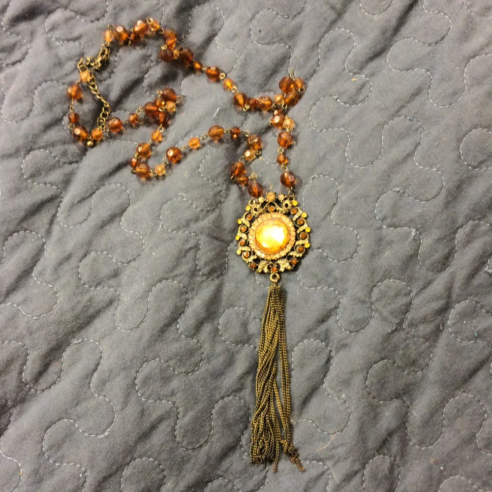 DONATED // Necklace lot of 8 - Picture 4 of 16